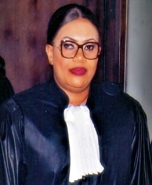 Maître Ghislaine L. TAPE